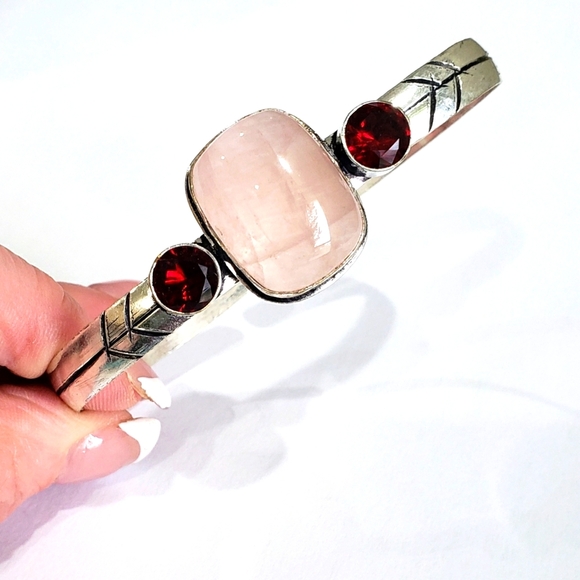 Hand Crafted Jewelry - Beautiful Handmade Pink Solar Quartz Garnet 925 Bangle Bracelet